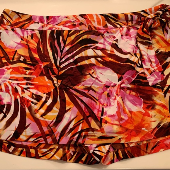 NWOT CACHE Skort - Picture 7 of 8